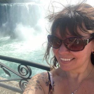 Meet your Posher, Daisy